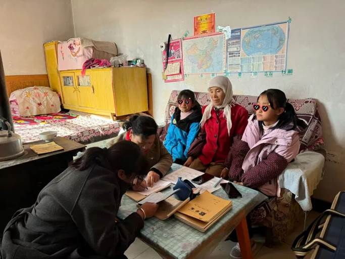 clip_image016.jpg clip_image016.jpg